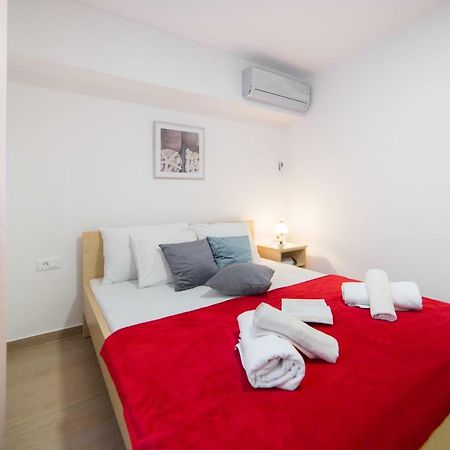 Apartments Relax 바스카보다 외부 사진