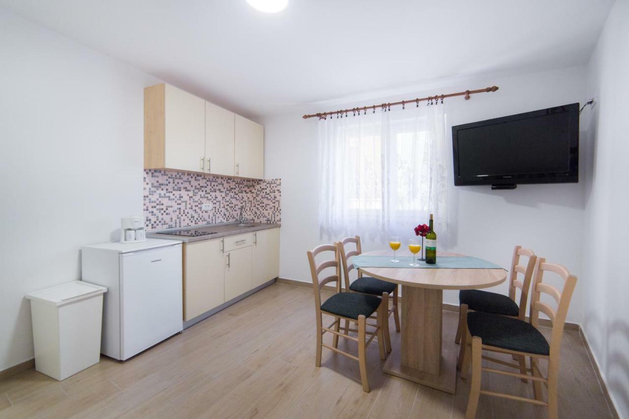 Apartments Relax 바스카보다 외부 사진